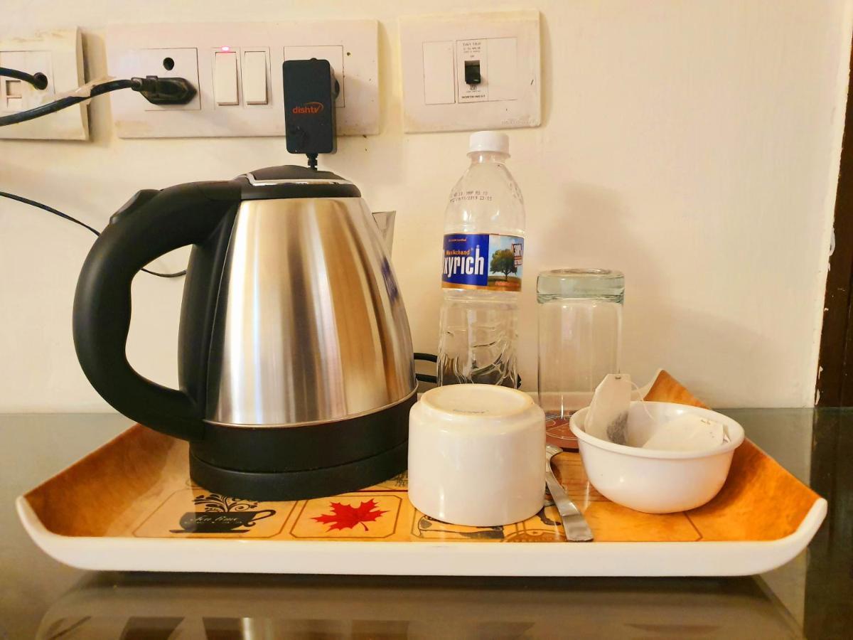 Hotel Merriment Alpha نويدا المظهر الخارجي الصورة